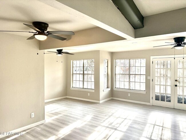 Building Photo - 1605 Bessemer Dr