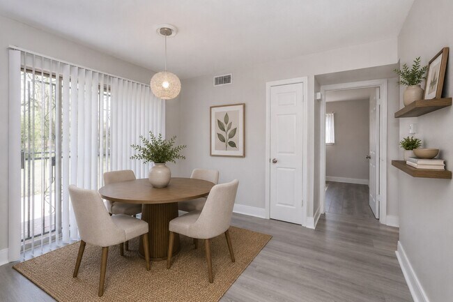 Building Photo - 9834 Denning Dr