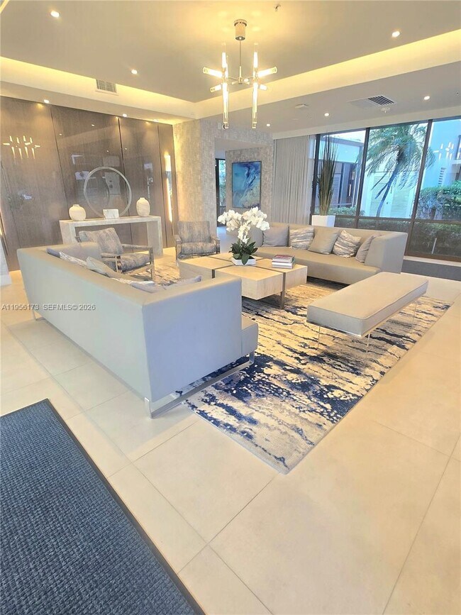 Building Photo - 899 Jeffery St