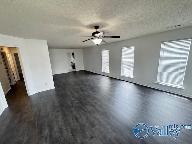 Building Photo - 202 Blue Sage Dr