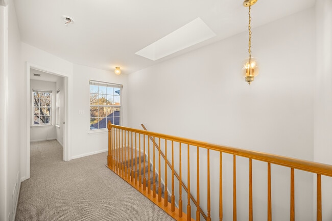 Building Photo - 100 Harvest Gate Rd