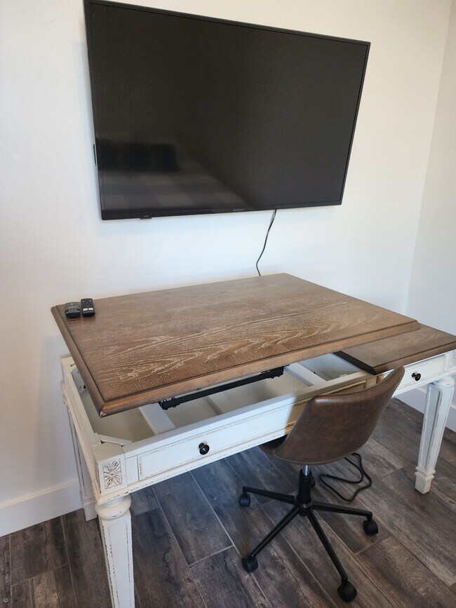 private room - 8321 SW 109th Ter