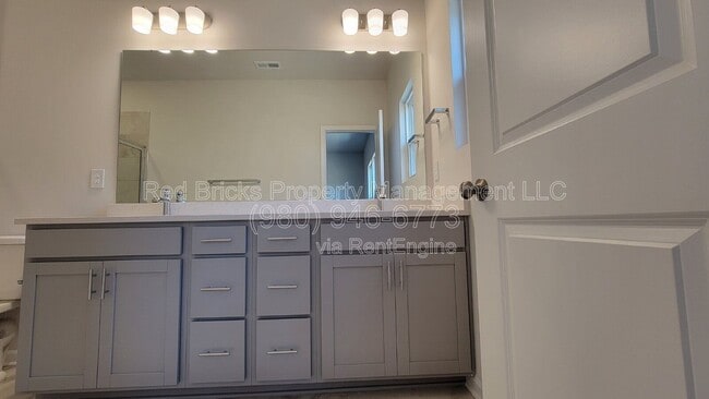 Building Photo - 2354 Donnelly Hls Ln