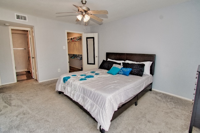 Building Photo - 4641 Wild Indigo St