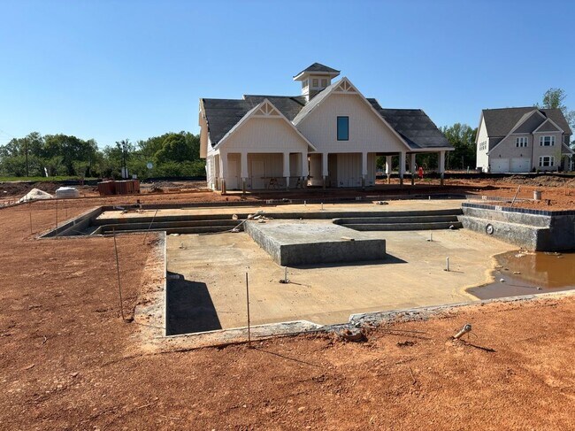 Building Photo - 5413 Hardgrove Wy