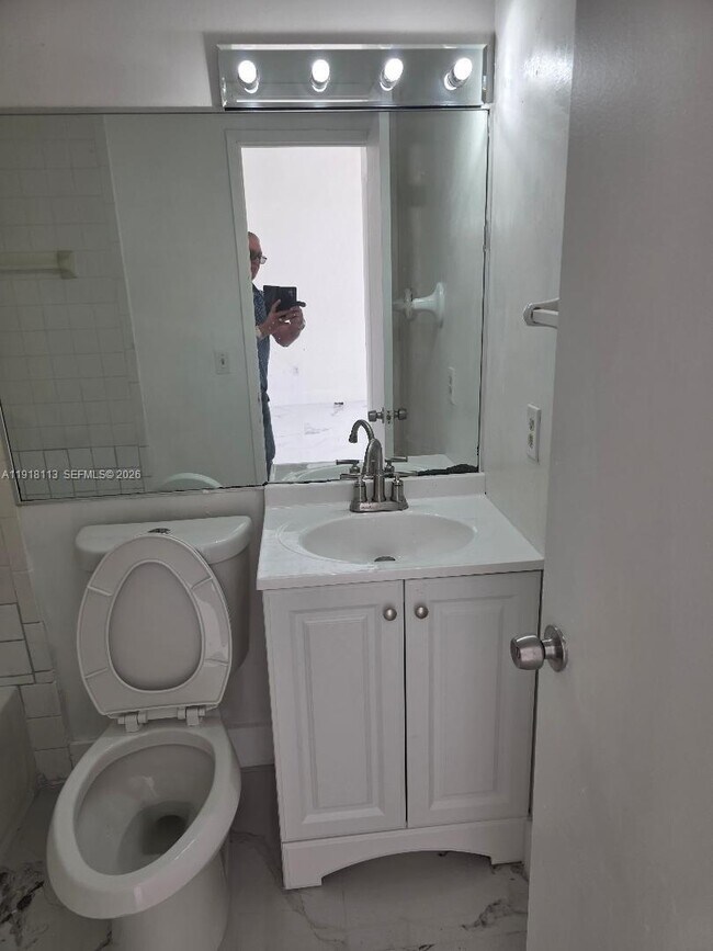 Building Photo - 7510 SW 153rd Pl