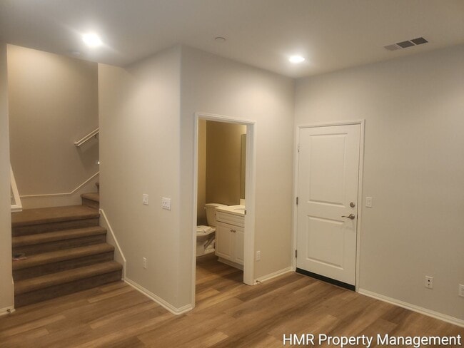 Building Photo - Modern 3-Story Townhouse