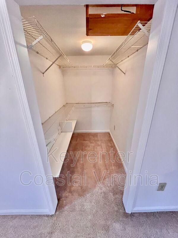 Building Photo - 24169 Newsomes Cir