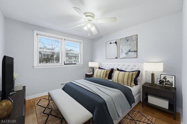 Building Photo - 30 Arden Rd