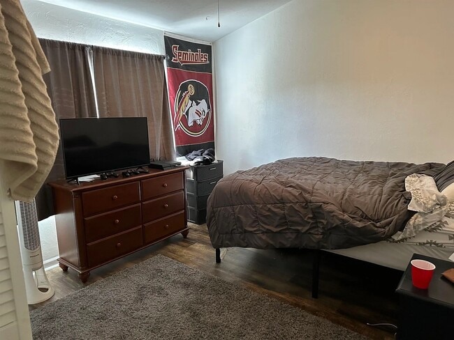 Building Photo - 424 Indian Village Trail