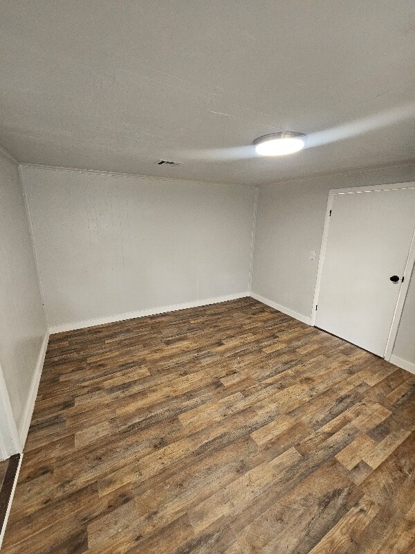 Building Photo - 518 E Jefferson Ave