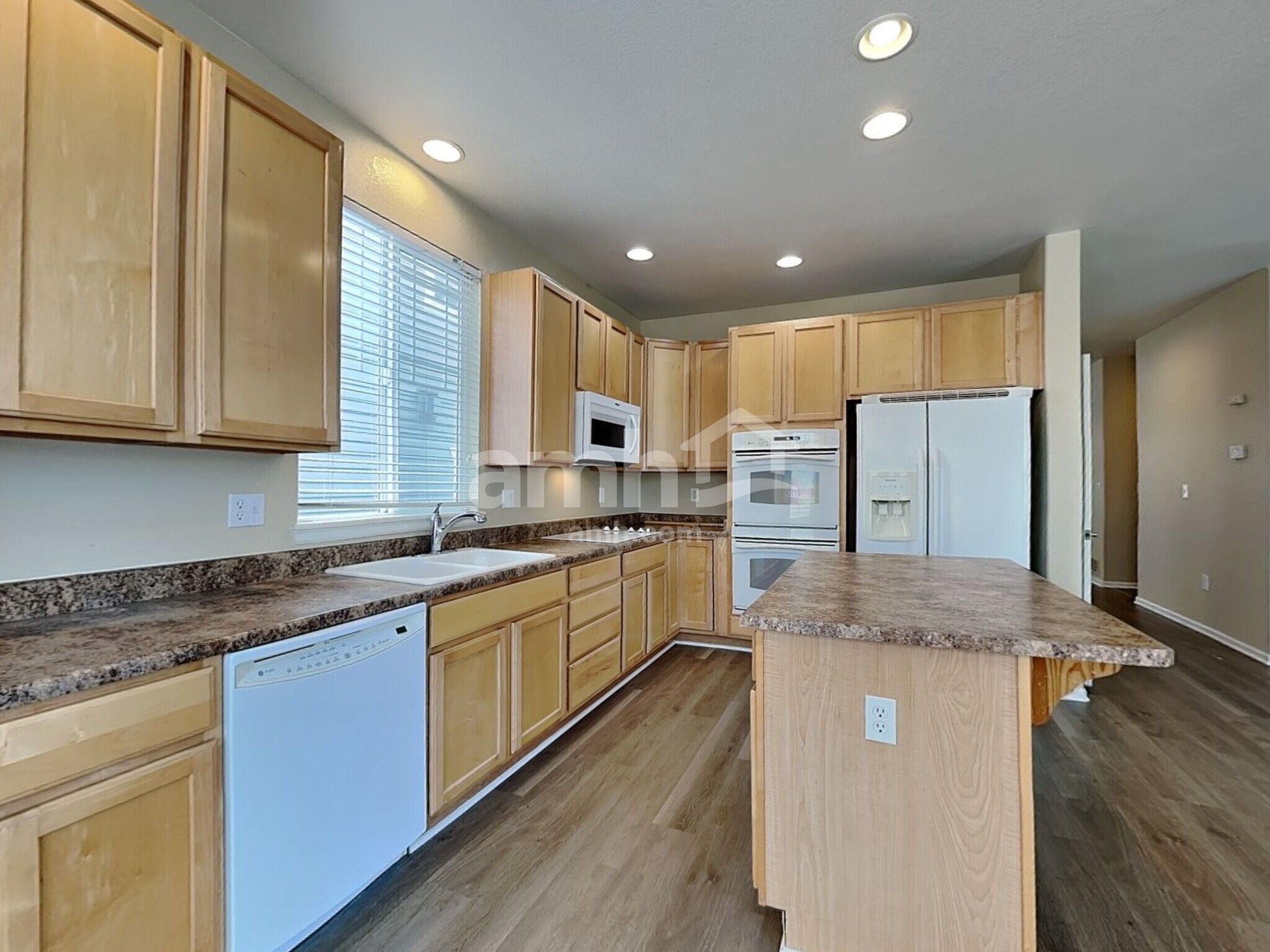 Building Photo - 11791 Lewiston St