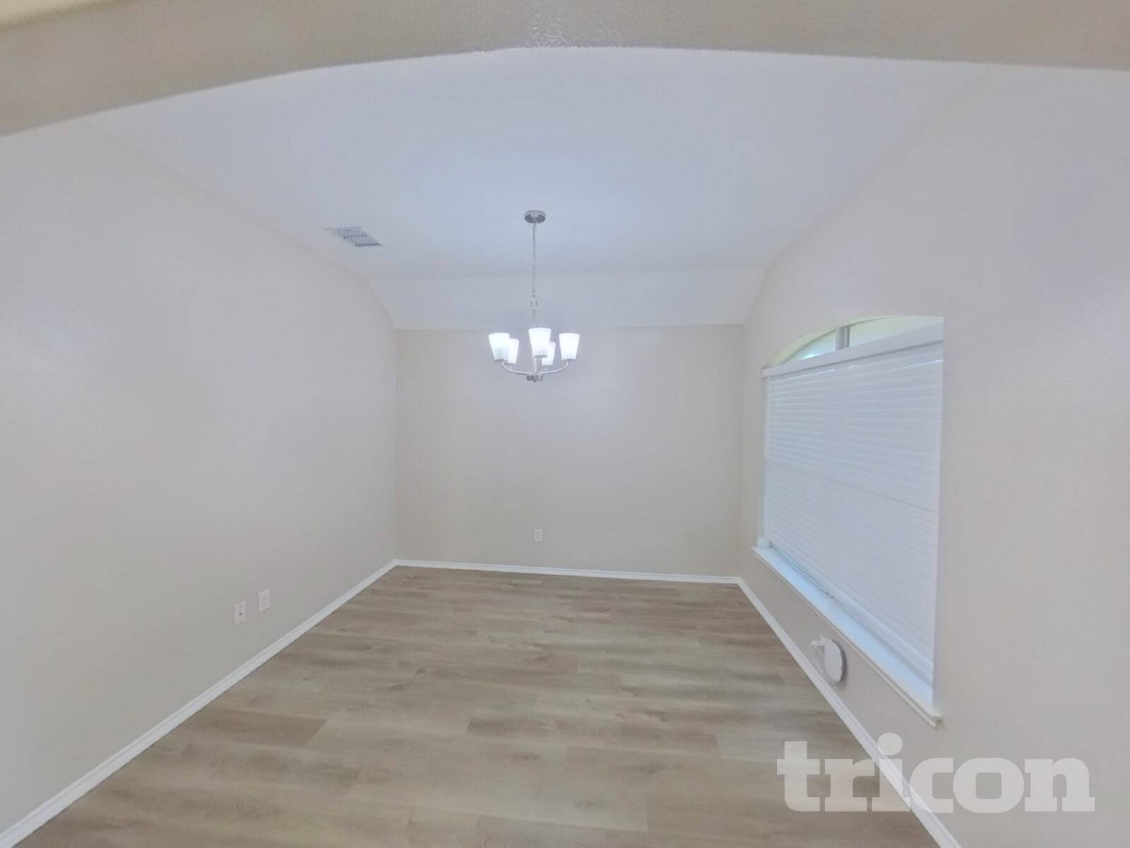 Building Photo - 111 Rockbrook Dr