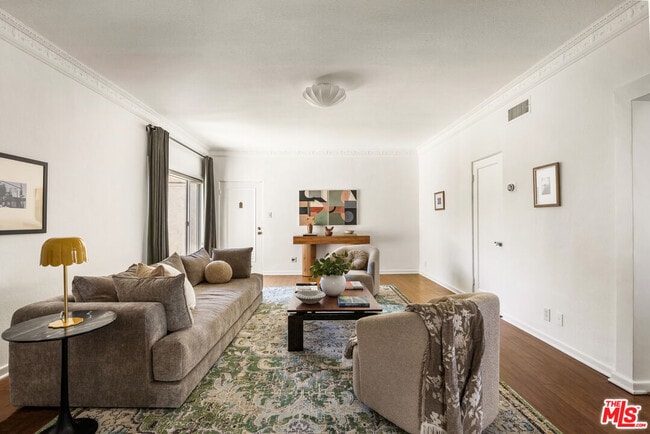 Building Photo - 1147 Westmoreland Ave