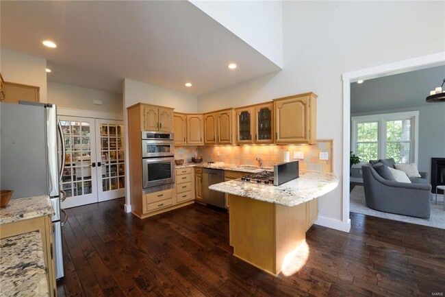 Building Photo - 1306 S Geyer Rd