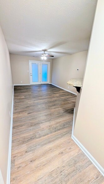 Building Photo - 11315 Breeze Cir