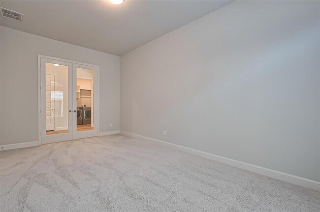 Building Photo - 29808 Breezy Pnes Lp