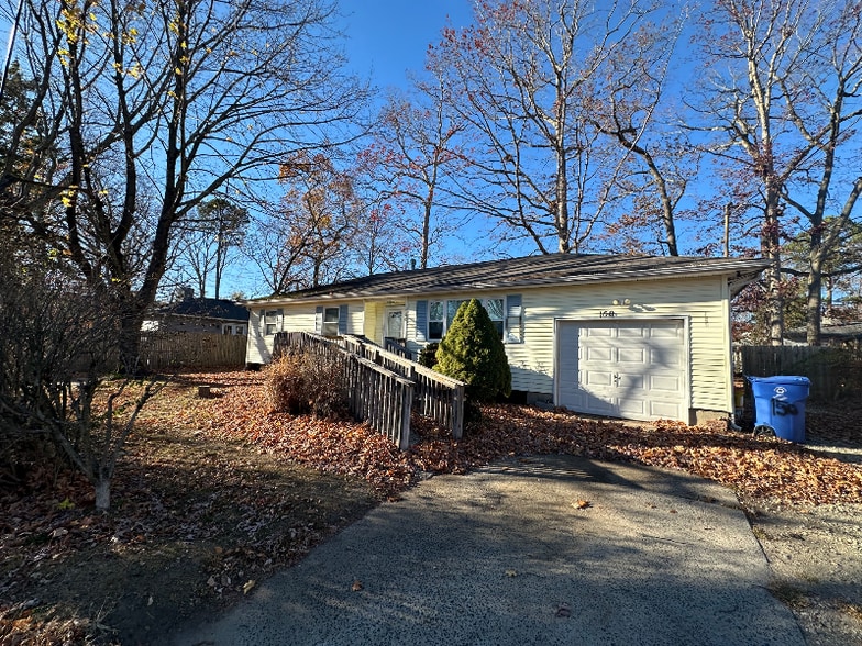 Building Photo - 150 Orange Ave