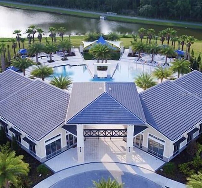 Building Photo - 3810 Oakville Ave