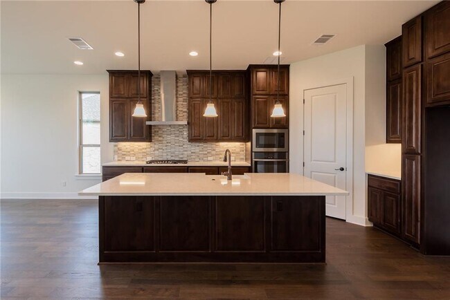 Building Photo - 262 Cistern Wy