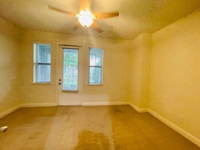 Building Photo - Copley Square-561 Scotia Place Orlando FL ...