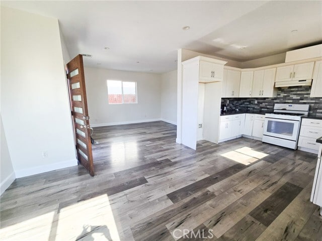 Primary Photo - 130 E 104th St