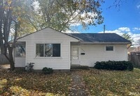 Building Photo - 1005 Sarasota Dr