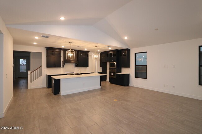 Building Photo - 1063 E Zion Way