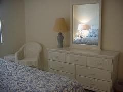 Building Photo - 2BR/2BA Condo on the Gulf in MacArthur Beach