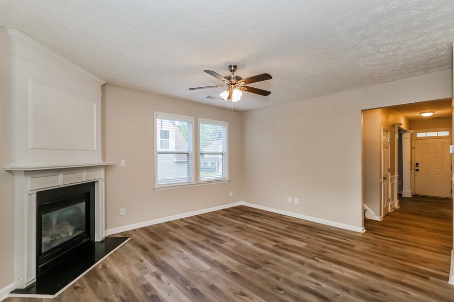 Building Photo - 7190 Flagstone Pl