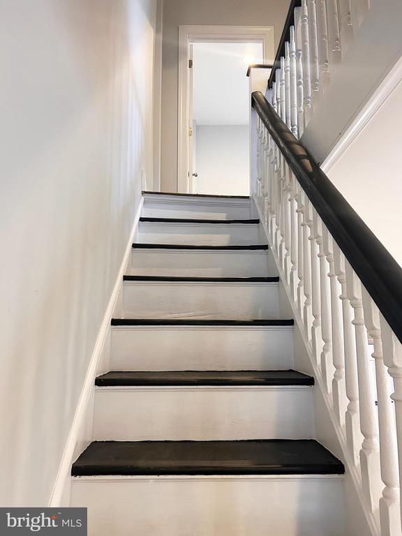 Building Photo - 157 E Duval St