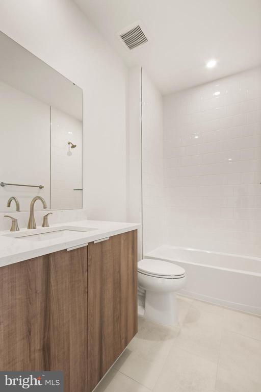 Building Photo - 849 N Manchester St