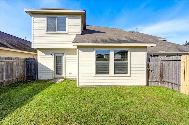 Building Photo - 15531 Kiplands Bend Dr