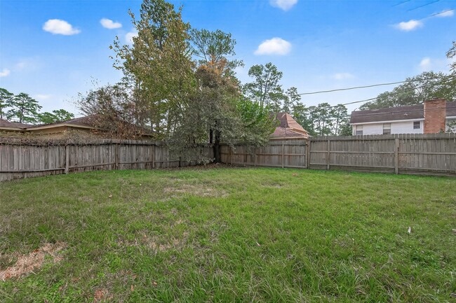 Building Photo - 3815 Fernglade Dr