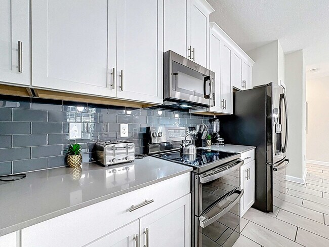 Building Photo - 1248 Challenge Dr