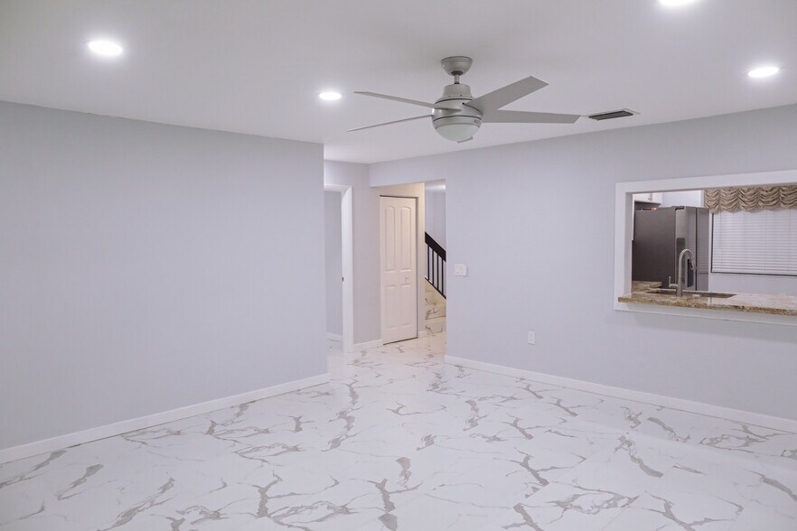 Building Photo - 5266 Gate Lake Rd