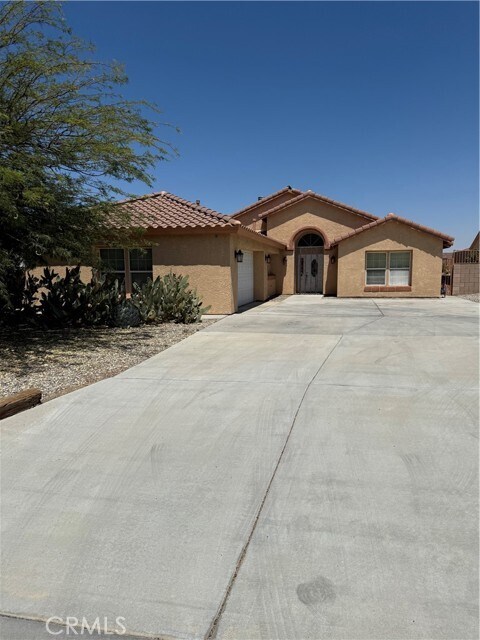 Primary Photo - 57166 Selecta Ave