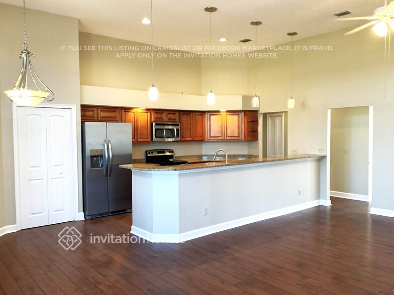 Building Photo - 12831 Jebb Island Cir S