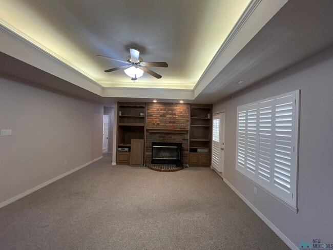 Building Photo - 721 Jeanie Dr