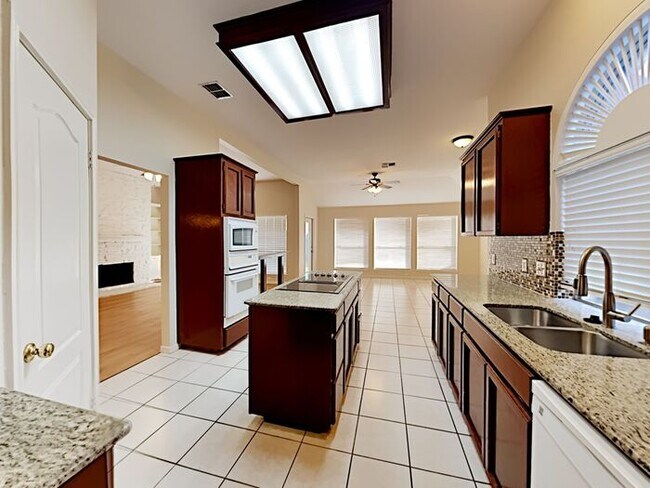 Building Photo - No Application Fee* *$500 off first months...