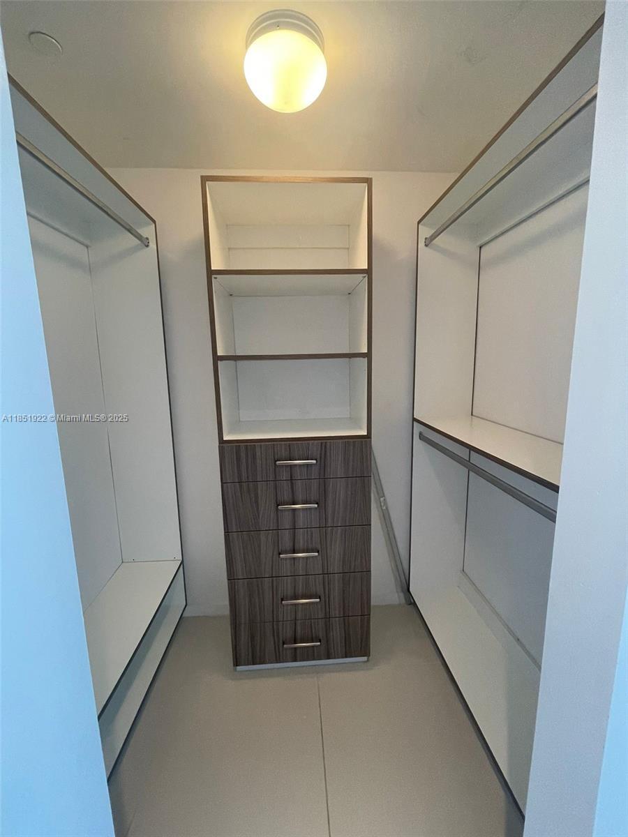 Building Photo - 5252 NW 85th Ave