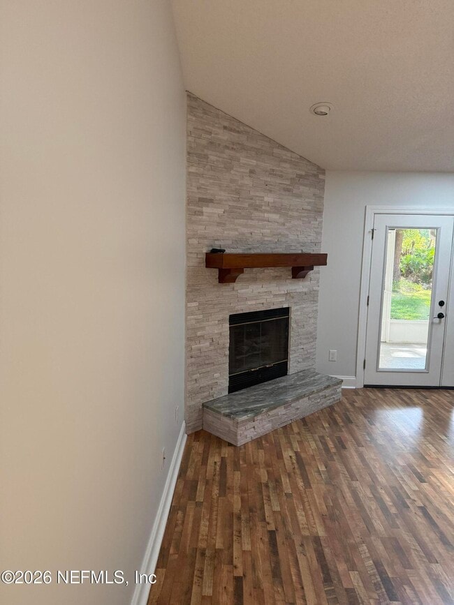 Building Photo - 2063 Las Brisas Ct