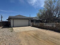 Building Photo - 4815 N Sauter Dr E