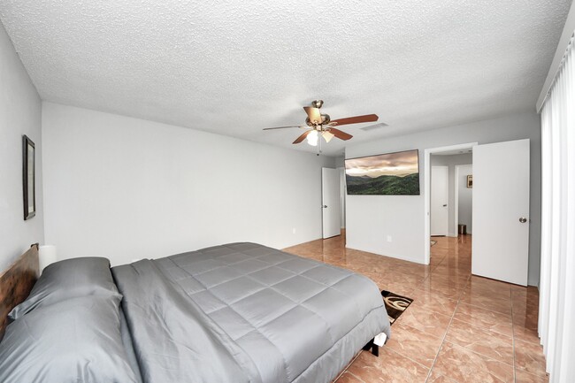 Building Photo - 11726 Lima Dr