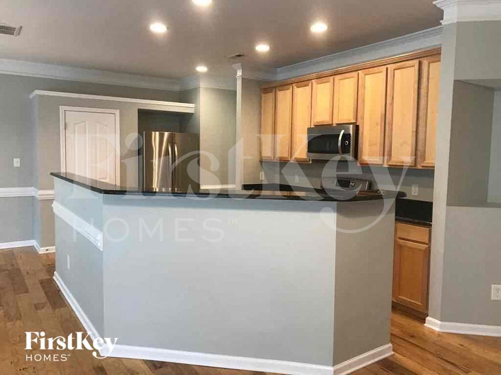 Building Photo - 1428 Paulonia Way