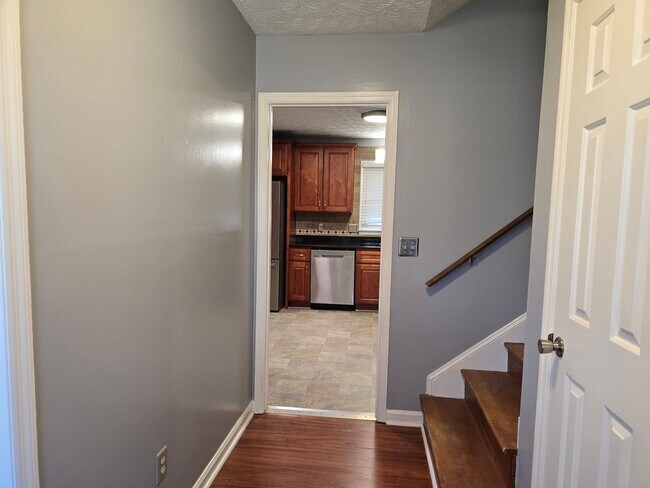 Building Photo - 6957 Bone Creek Dr