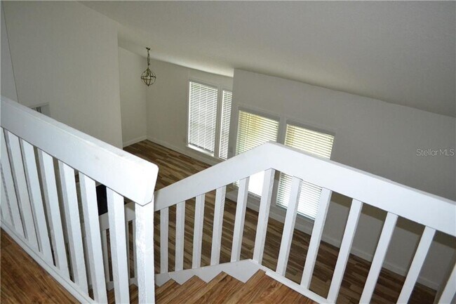 Building Photo - 603 Grenadine Ct