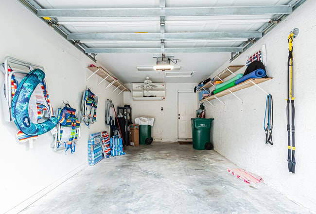 Building Photo - Seasonal or Annual Home Rental With Garage & Lake Views - AVAIL MARCH-FORWARD