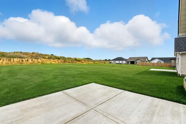 Building Photo - 1108 Mission Dr