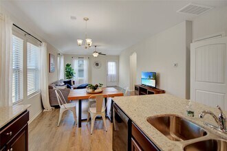 Building Photo - 14012 Mack Wood Trl